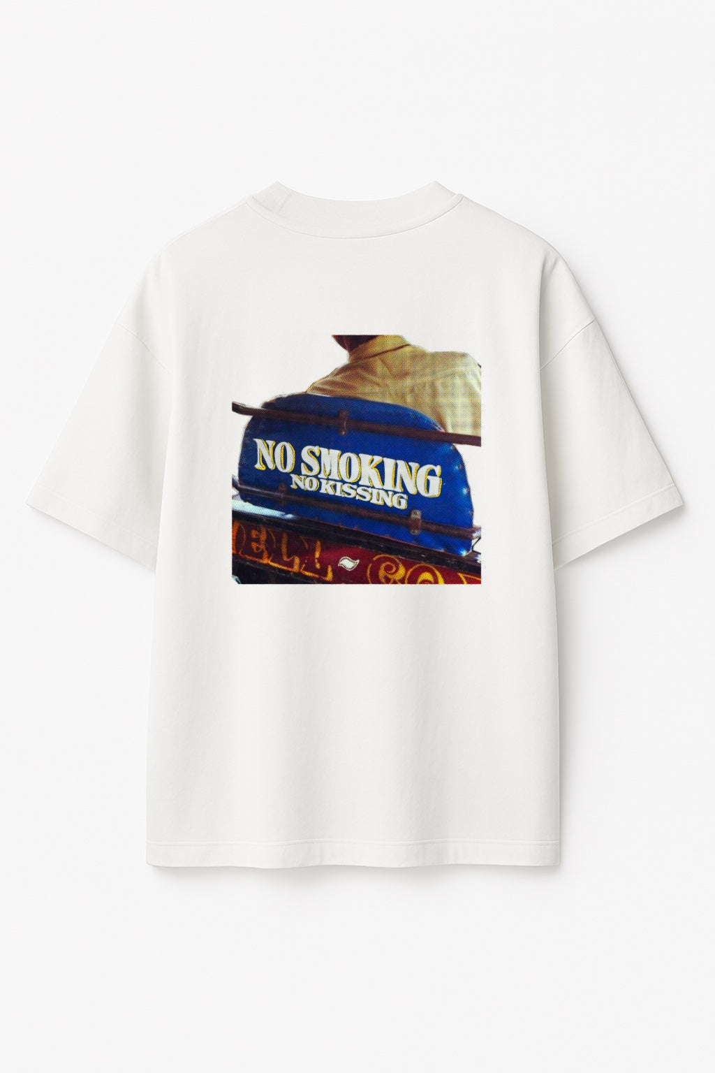 NO SMOKING NO KISSING