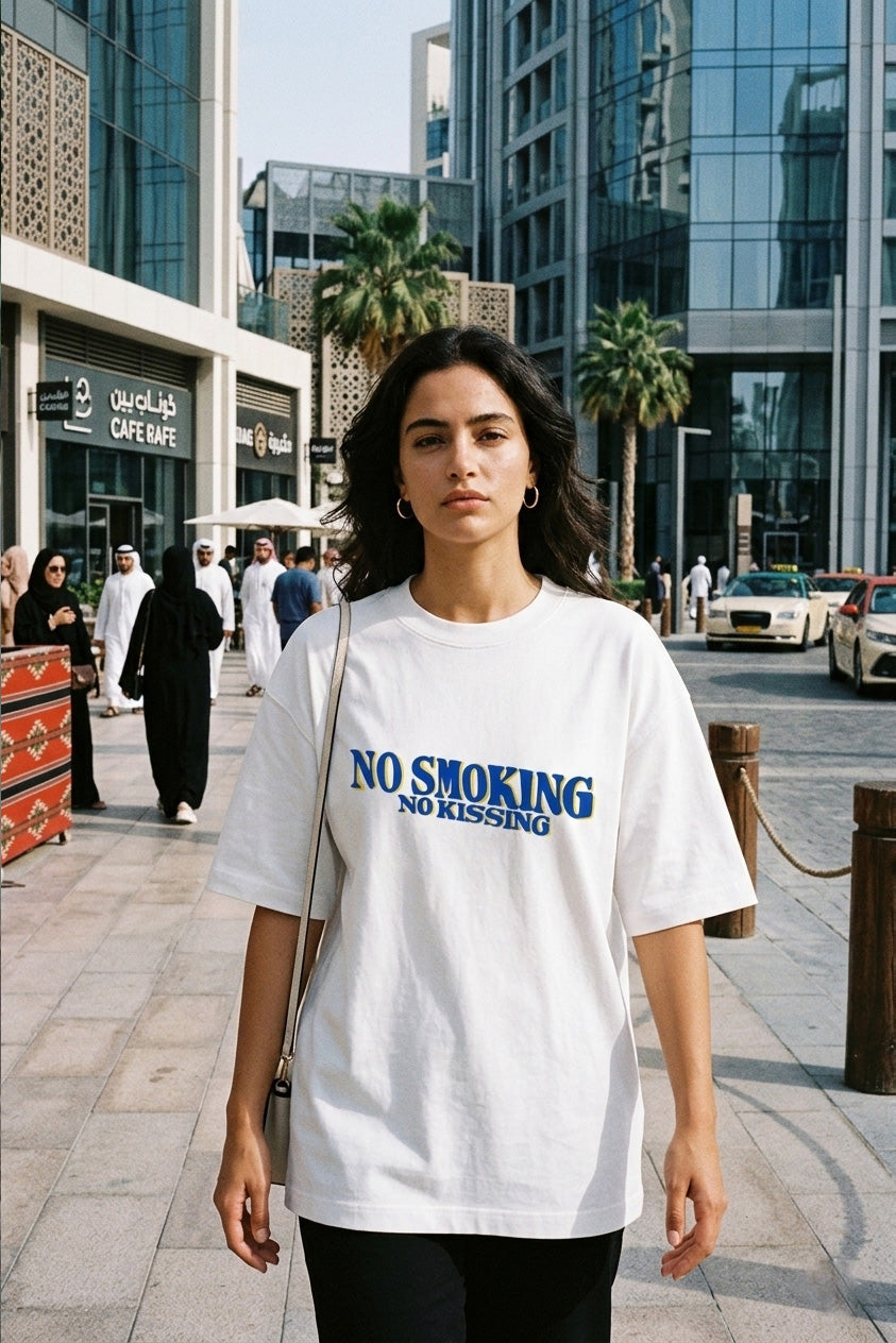 NO SMOKING NO KISSING